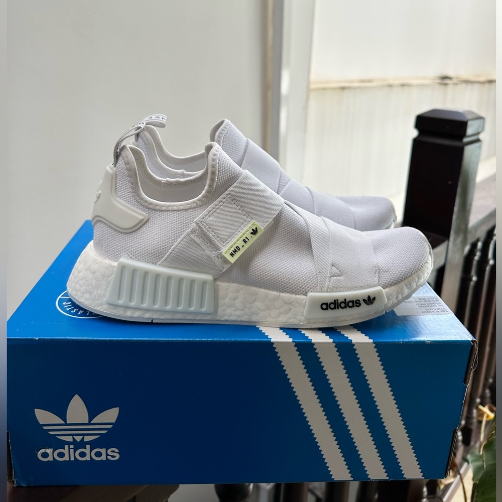 Slip On Adidas NMD_R1 with Strap